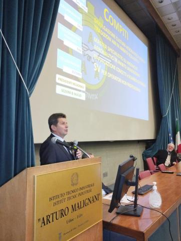 TRASPORTI E LOGISTICA AERONAUTICA MALIGNANI LODOVISI PILOTTO VOLA FENICE