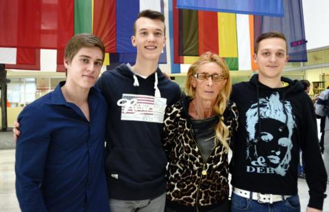prof. Ginevra con gli studenti Cividino, Marano e Bronzin